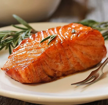 PINK SALMON WITH HONEY, LEMON AND SPICES